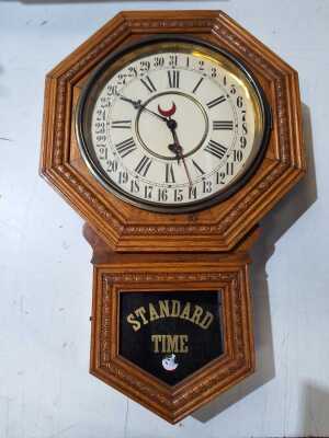 REGULATOR CLOCK