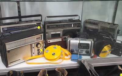 AUDIO EQUIPMENT