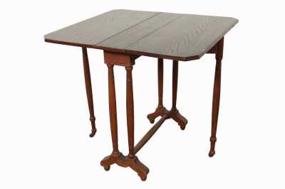 DROPSIDE TABLE