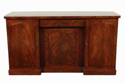 GEORGIAN SIDEBOARD