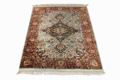 SILK RUG