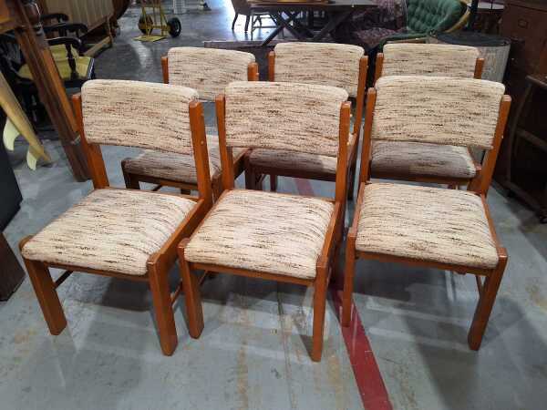 DINING CHAIRS