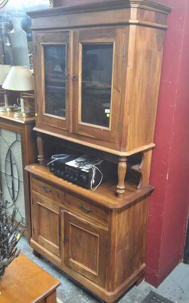 KITCHEN DRESSER