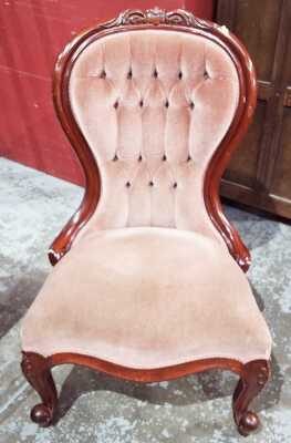 NURSING CHAIR