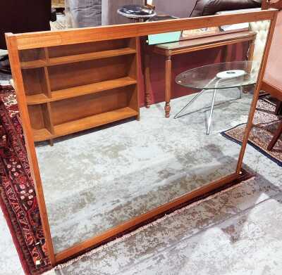 WALL MIRROR