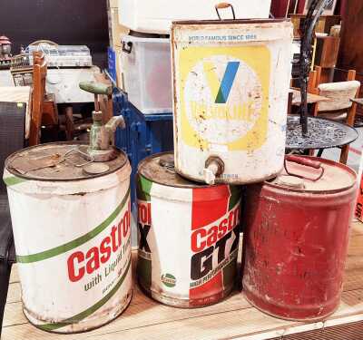 OIL CANS