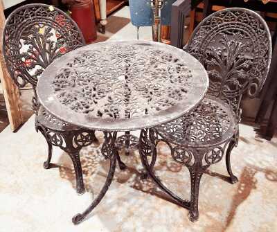 PATIO SETTING