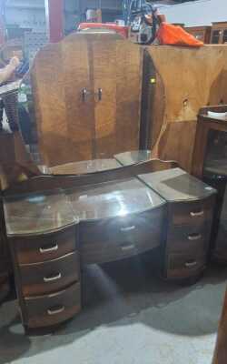 DRESSING TABLE