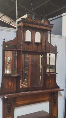 OVERMANTEL