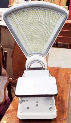 SHOP SCALES