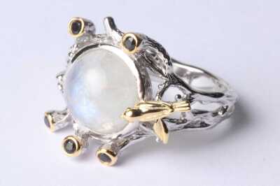 SILVER MOONSTONE RING
