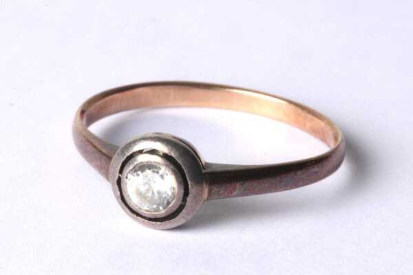 GOLD RING