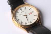 WRIST WATCH