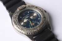 WRIST WATCH