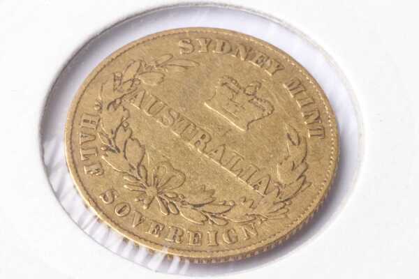 GOLD HALF SOVEREIGN