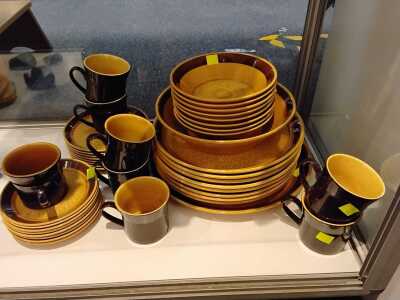 DINNER SERVICE