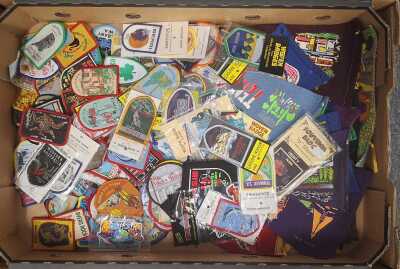 TRAVEL BADGES