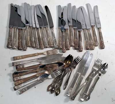 FLATWARE