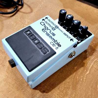 BOSS GUITAR PEDAL