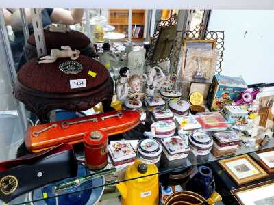 COLLECTABLES