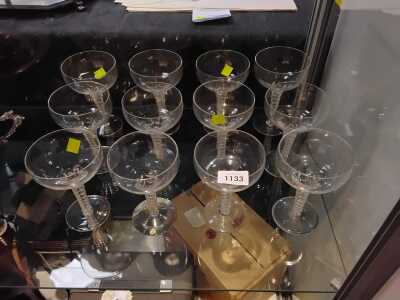 CHAMPAGNE GLASSES