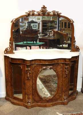 WALNUT CREDENZA