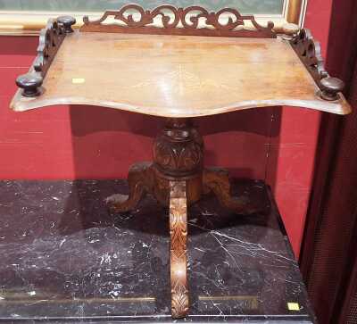 OCCASIONAL TABLE