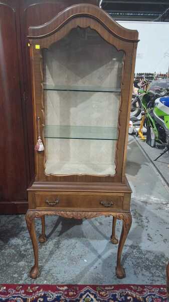 DISPLAY CABINET