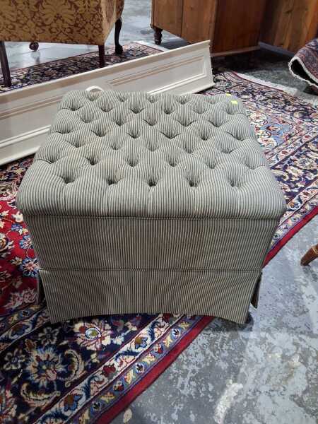 FOOT STOOL