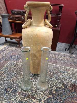 VASES