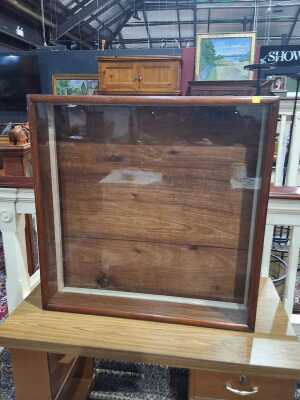 DISPLAY CABINET