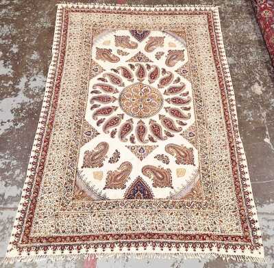 ISFAHAN GHALAMKAR RUG