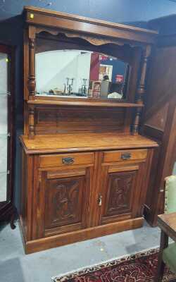 SIDEBOARD