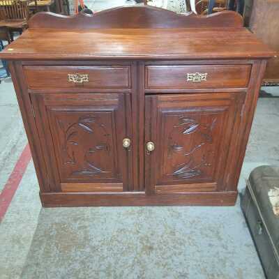 SIDEBOARD