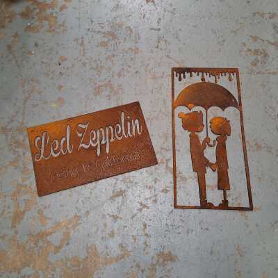 WALL DECOR