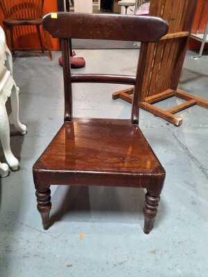NURSING CHAIR