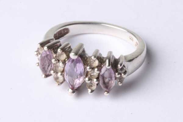 STERLING SILVER RING