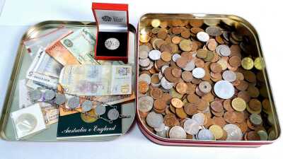 COINS & BANKNOTES