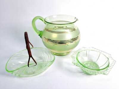 URANIUM GLASS