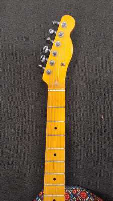 TELECASTER GUITAR