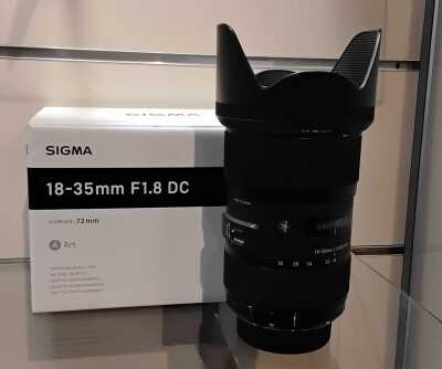SIGMA CAMERA LENS