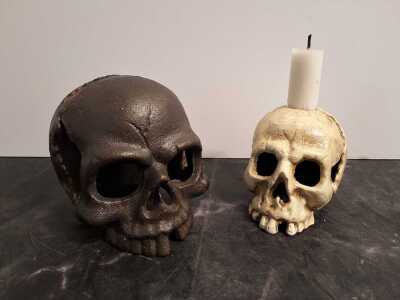 SKULL ORNAMENTS