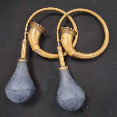CAR HORNS