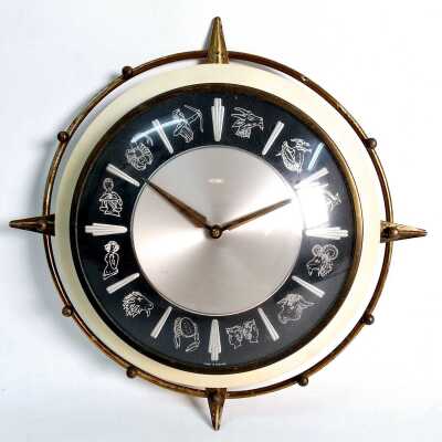 WALL CLOCK