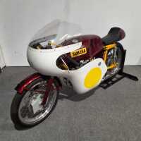 YAMAHA TRACK BIKE - 2