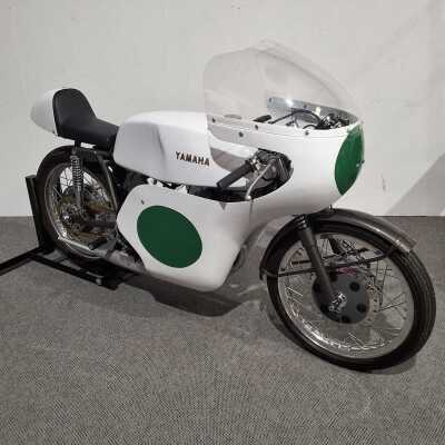 YAMAHA TRACK BIKE