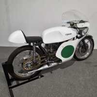 YAMAHA TRACK BIKE - 3