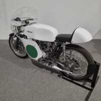 YAMAHA TRACK BIKE - 4