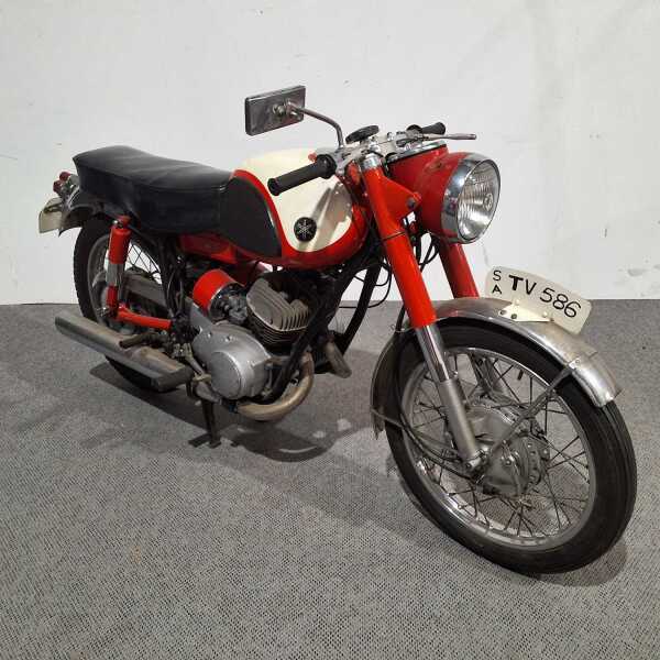 YAMAHA YDS2