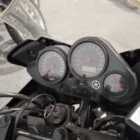 YAMAHA FZ1 - 5